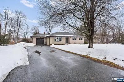 9 Adelaide Terrace, West Milford, NJ 07480 - Photo 1