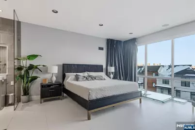 760 Undercliff B #B, Edgewater, NJ 07020 - Photo 12