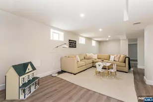 210 Baldwin St, Glen Ridge, NJ 07028 - Photo 42