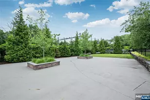 181 Long Hill Road 2-8, Little Falls Township, NJ 07424 - Photo 12