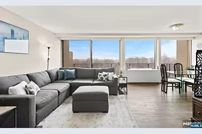 1 Horizon Road 806 #806, Fort Lee, NJ 07024 - Photo 1