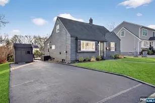 96 Lynwood Rd, Verona, NJ 07044 - Photo 8