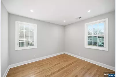 30 W Lawn Road, Livingston, NJ 07039 - Photo 22