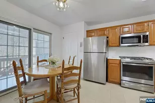 211 Warbler Dr, Wayne, NJ 07470 - Photo 16