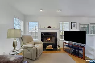 211 Warbler Dr, Wayne, NJ 07470 - Photo 12