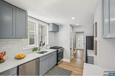 201 Preston Street, Ridgefield Park, NJ 07660 - Photo 16