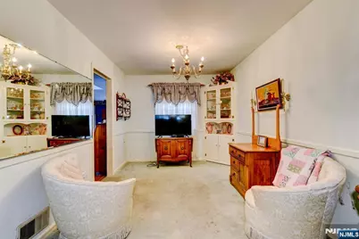 30 Perrin Drive, Wayne, NJ 07470 - Photo 8