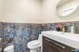 9 Wayne Pl, Nutley, NJ 07110 - Photo 12