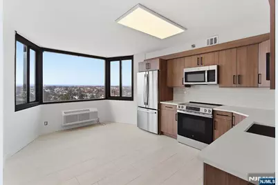 326 Prospect Avenue 12A #12A, Hackensack, NJ 07601 - Photo 6