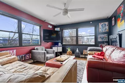 82 Garfield Avenue, Jersey City, NJ 07305 - Photo 2