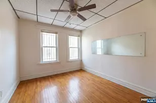 208 19th St, East Orange, NJ 07017 - Photo 6