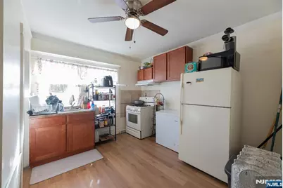 208 19th Street, East Orange, NJ 07017 - Photo 12