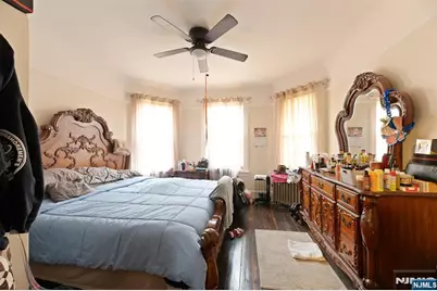 208 19th Street, East Orange, NJ 07017 - Photo 10