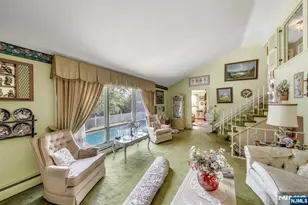 75 Cherokee Ave, Allendale, NJ 07401 - Photo 12