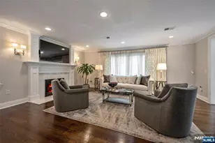534 Brandon Pl, Cliffside Park, NJ 07010 - Photo 10