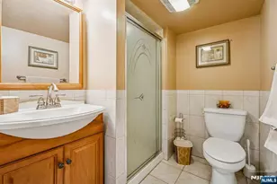 32 Fairview Pl, Belleville, NJ 07109 - Photo 8