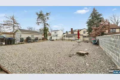 106 Paine Avenue, Irvington, NJ 07111 - Photo 18