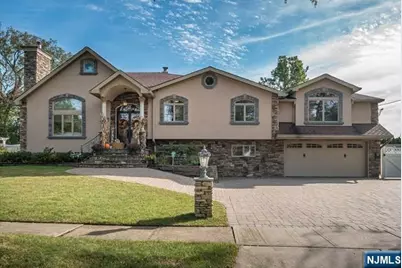 16 Lawrence Road, Wayne, NJ 07470 - Photo 2