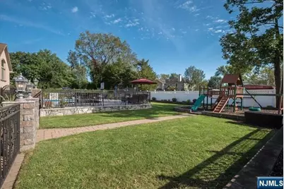 16 Lawrence Road, Wayne, NJ 07470 - Photo 26