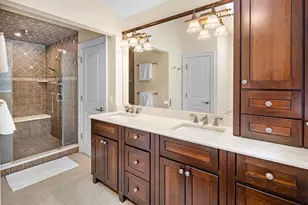 379 Butternut Ave, Wyckoff Township, NJ 07481 - Photo 10