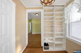 249 Parish Dr, Wayne, NJ 07470 - Photo 4