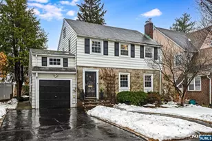 3 Collins Ave, Bloomfield, NJ 07003 - Photo 2