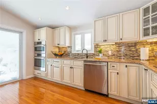 13 Porter Rd, West Orange Township, NJ 07052 - Photo 10