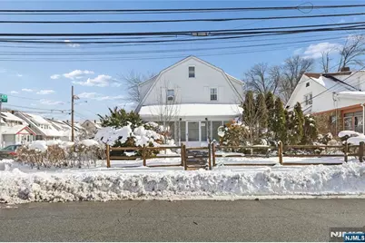 185 Park Avenue, Passaic, NJ 07055 - Photo 2