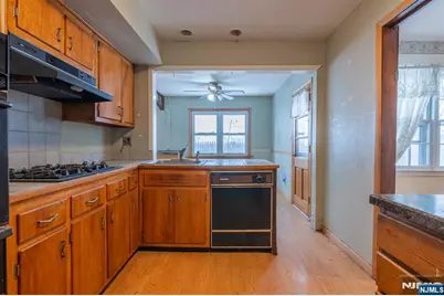 88 Lakeshore Drive, Oakland, NJ 07436 - Photo 20