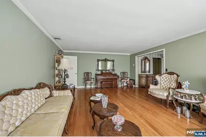 33 Lotz Street, North Haledon, NJ 07508 - Photo 8