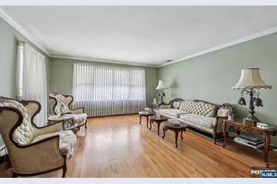 33 Lotz Street, North Haledon, NJ 07508 - Photo 6