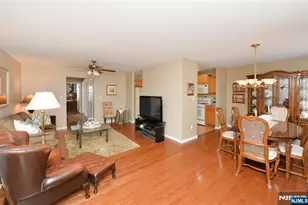 40 Chanda Ct D040, Clifton, NJ 07012 - Photo 4