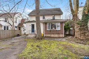 1342 Pennington Rd, Teaneck Township, NJ 07666 - Photo 26