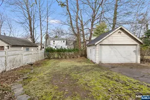 1342 Pennington Rd, Teaneck Township, NJ 07666 - Photo 24