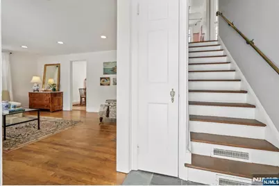 11 S Monroe Street, Ridgewood, NJ 07450 - Photo 4