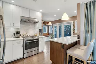 50 Lylewood Dr, Tenafly, NJ 07670 - Photo 10