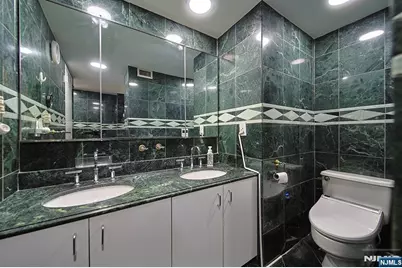 200 Old Palisade Road 16E #16E, Fort Lee, NJ 07024 - Photo 32