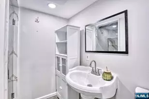 232 Goldsmith Ave, Newark, NJ 07112 - Photo 24