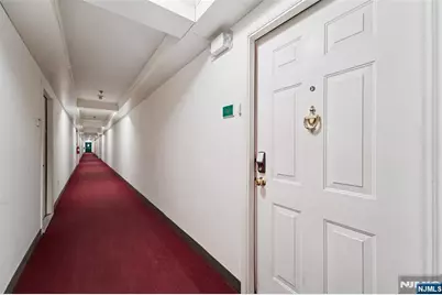 65 Fairview Street 3D #3D, Palisades Park, NJ 07650 - Photo 4