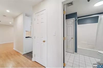 65 Fairview Street 3D #3D, Palisades Park, NJ 07650 - Photo 14