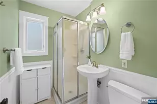 93 Bromley Pl, Nutley, NJ 07110 - Photo 18