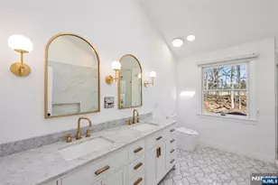 33 Country Club Rd, Tenafly, NJ 07670 - Photo 18