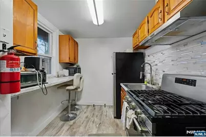 458 Fairview Avenue, Orange, NJ 07050 - Photo 26