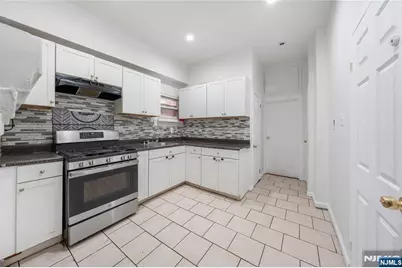 249 Summer Avenue, Newark, NJ 07104 - Photo 12