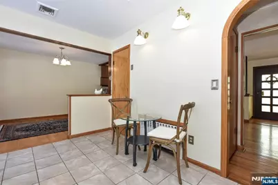 110 Lakeshore Drive, Oakland, NJ 07436 - Photo 14