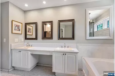 134 Arthur Court, Mahwah, NJ 07430 - Photo 22