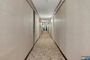 300 Winston Dr 919, Cliffside Park, NJ 07010 - Photo 24
