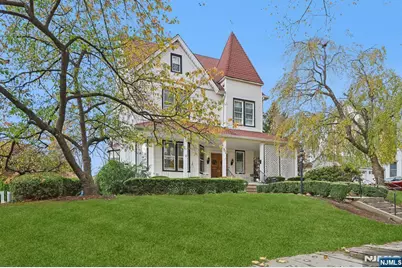 328 Carmita Avenue, Rutherford, NJ 07070 - Photo 2