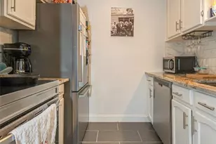 120 Willard Street 14, Pompton Lakes, NJ 07442 - Photo 10