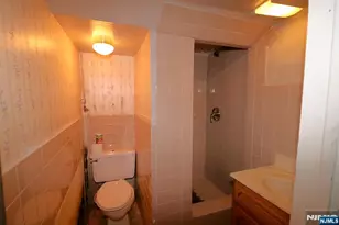 130 Wakeman Ave, Newark, NJ 07104 - Photo 14